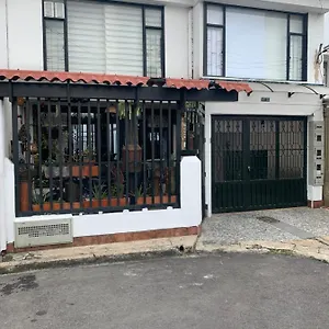 Apartamento Bellísimo Cerca Del C.c Titán Plaza